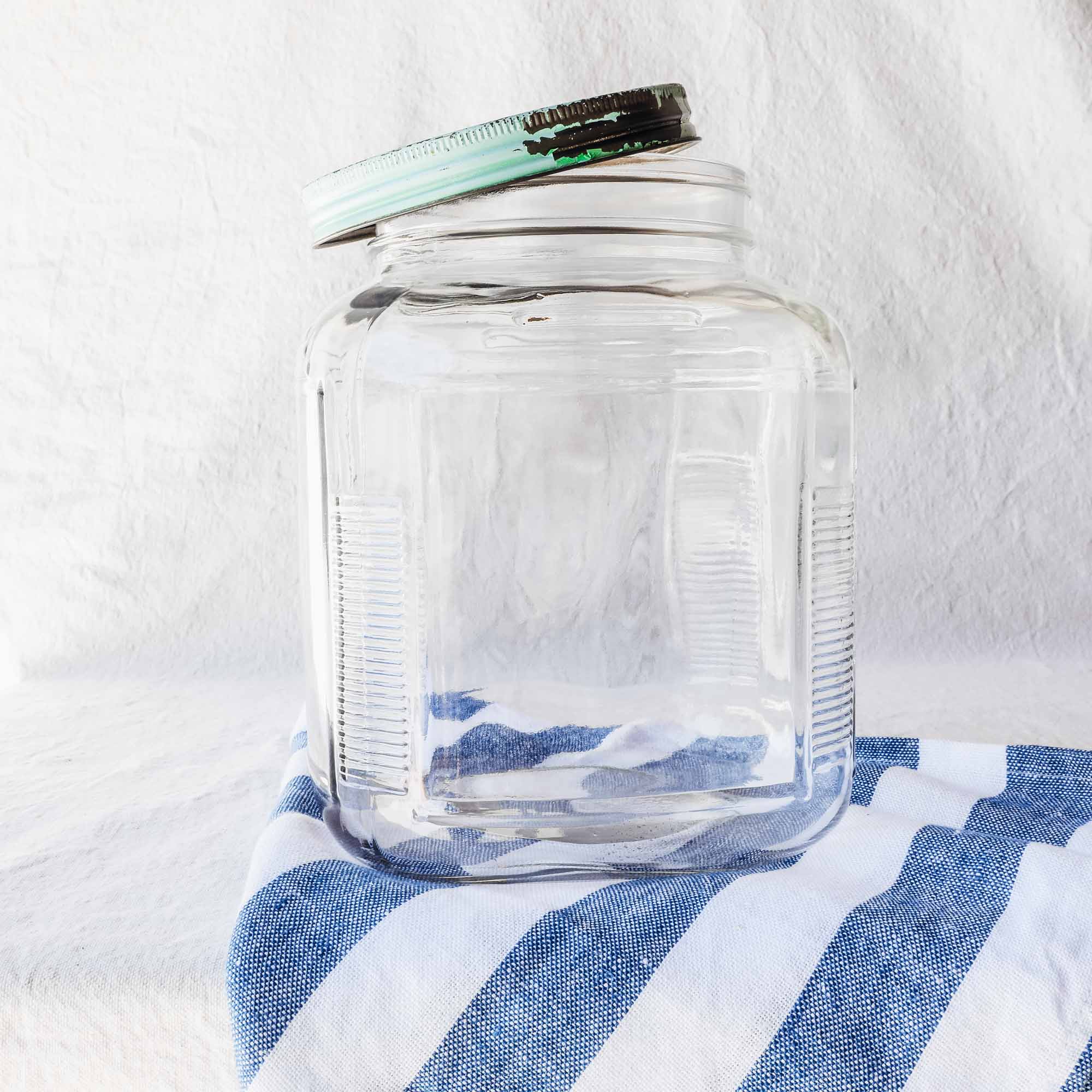 Vintage Clear Glass Biscuit Jar 1940s–50s | Blu Canoe Vintage Clear Glass Biscuit Jar 1940s–50s | Blu Canoe